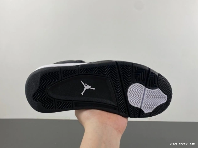 4 Jordan Thunder FQ8213-001 Retro White Air 0811